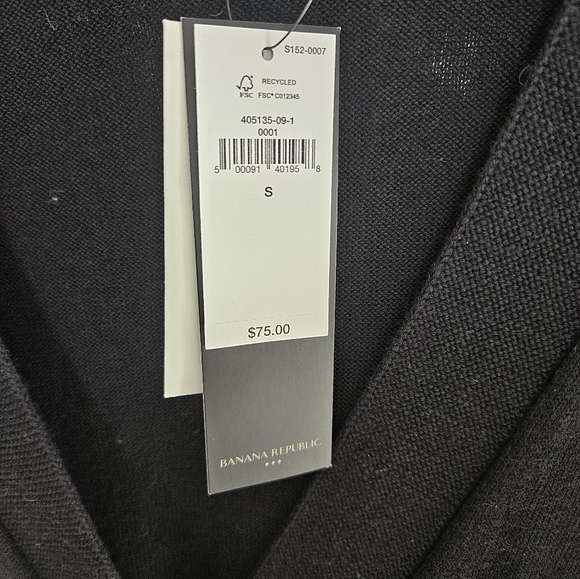 Banana Republic Forever Sweater Button-Front Cardigan Women’s Small NWT $75 Msrp - Picture 3 of 9